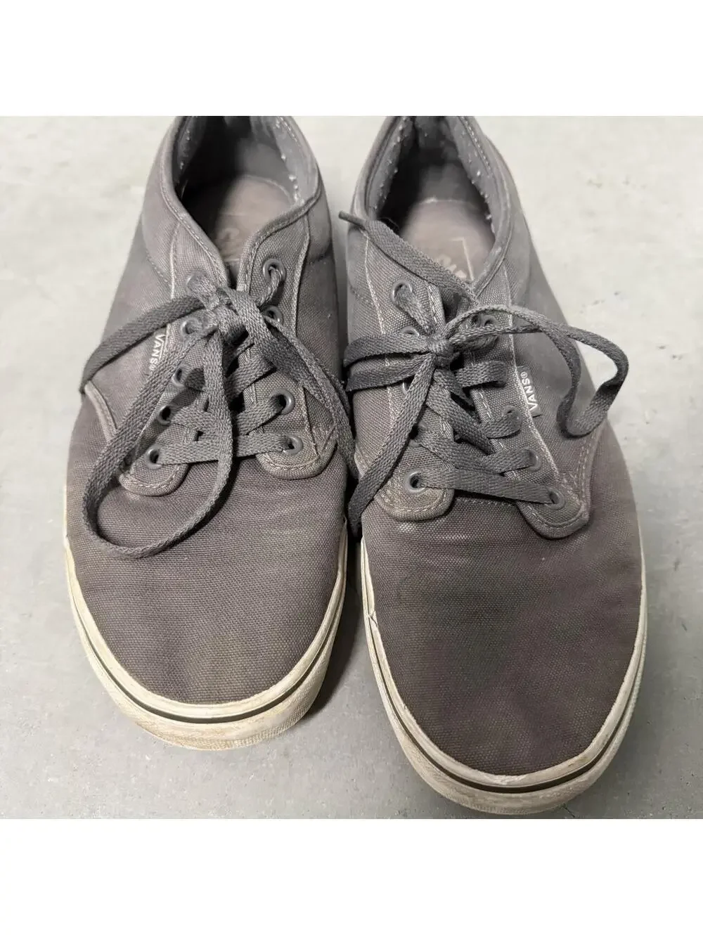 Vans sized 11